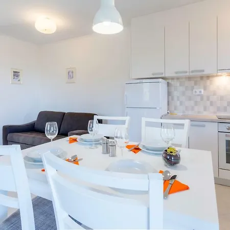 Apartment Mimoza Milna (Brac)