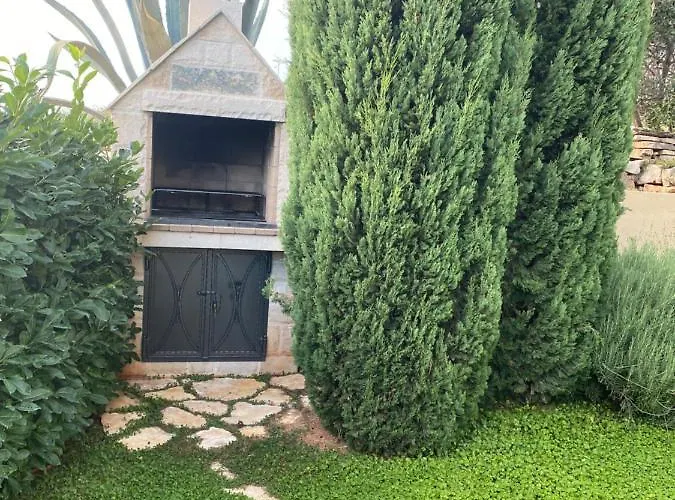 アパート Mimoza ミルナ