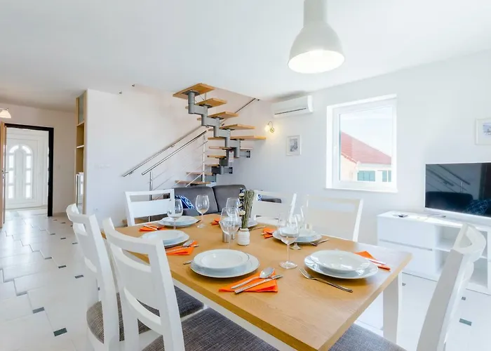 Διαμέρισμα Mimoza *