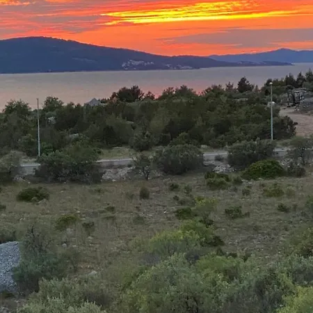 Apartman Mimoza *